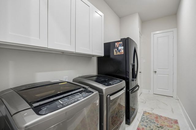 1404 Buttercup Avenue, Aubrey, TX 76227