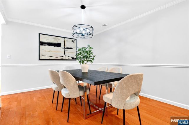 2249 Margaret Court, Mahwah, NJ 07430