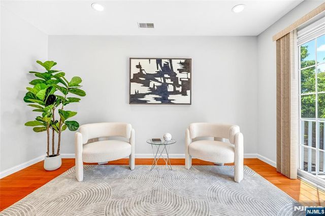 2249 Margaret Court, Mahwah, NJ 07430