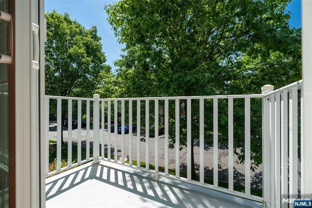 2249 Margaret Court, Mahwah, NJ 07430