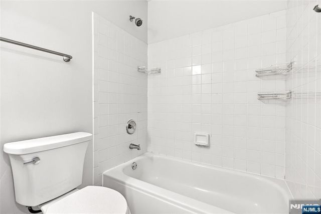 2249 Margaret Court, Mahwah, NJ 07430