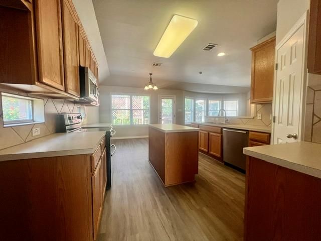 2509 Granite Creek DR, Leander, TX 78641