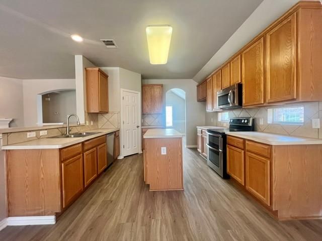 2509 Granite Creek DR, Leander, TX 78641