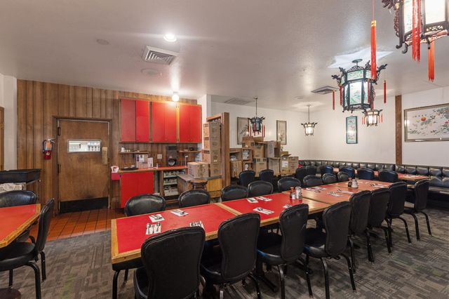 1434 NW 6TH Street, Grants Pass, OR 97526