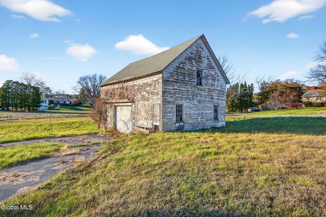 522 Loudon Road, Colonie, NY 12211