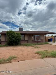 309 W PINON Avenue, Gilbert, AZ 85233