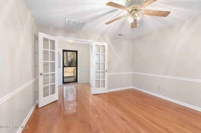 4503 Rivershore Drive, New Bern, NC 28560