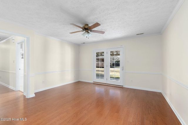 4503 Rivershore Drive, New Bern, NC 28560