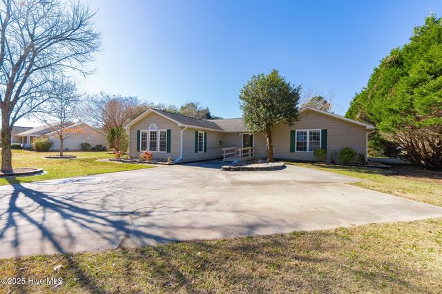 4503 Rivershore Drive, New Bern, NC 28560