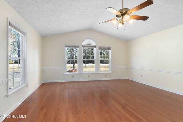 4503 Rivershore Drive, New Bern, NC 28560