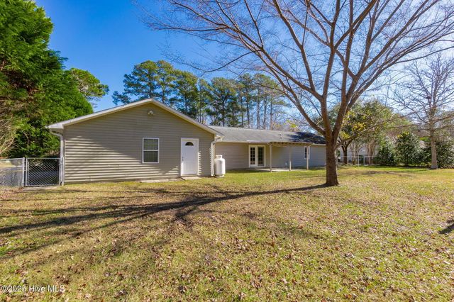 4503 Rivershore Drive, New Bern, NC 28560