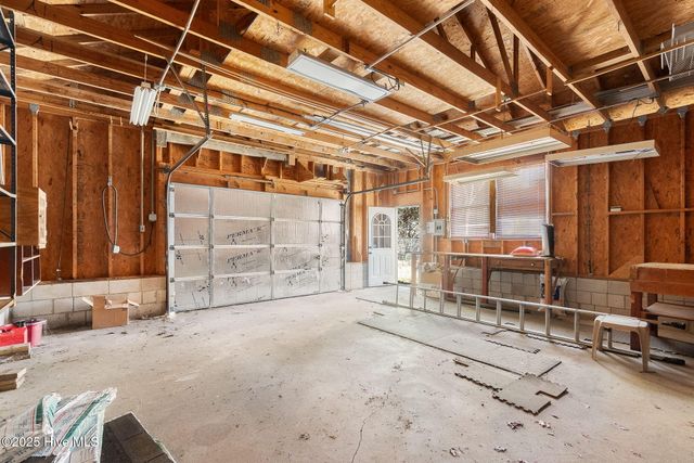 4503 Rivershore Drive, New Bern, NC 28560