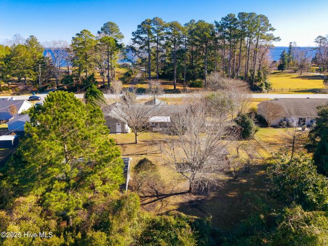 4503 Rivershore Drive, New Bern, NC 28560