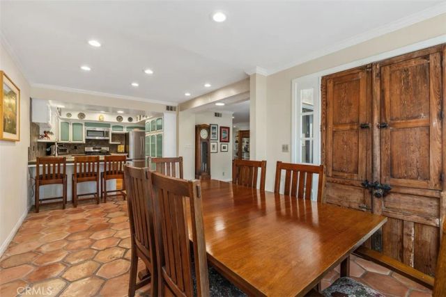 20 Leatherwood, Irvine, CA 92612