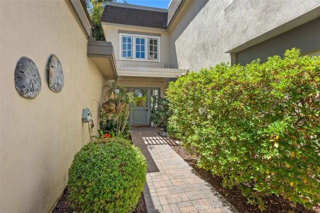 20 Leatherwood, Irvine, CA 92612