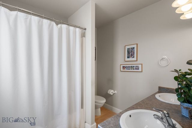 60 Clinton Lane, Belgrade, MT 59714