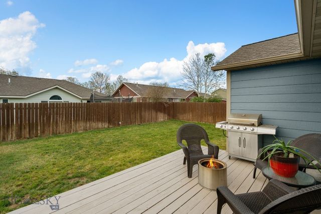 60 Clinton Lane, Belgrade, MT 59714