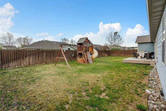 60 Clinton Lane, Belgrade, MT 59714