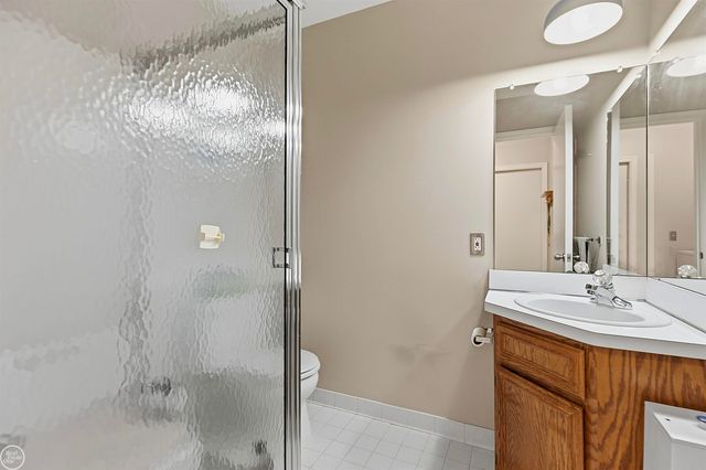 26160 N Knollwood Drive, Chesterfield Twp, MI 48051