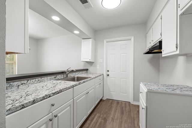 7058 Greenberry, San Antonio, TX 78227