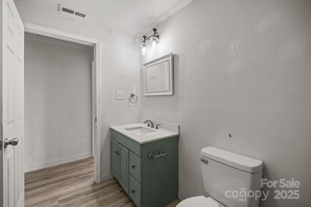 1632 Beulah Church Road, Matthews, NC 28104