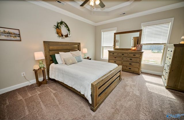 132 Gardencove Circle, Huntsville, AL 35810