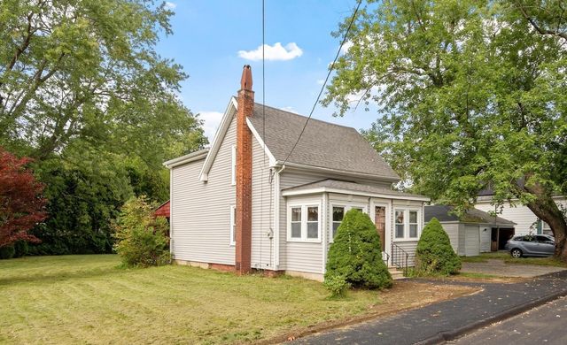 5 Branch St, Gardner, MA 01440