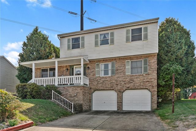 4045 Greenridge Dr, Penn Hills, PA 15147
