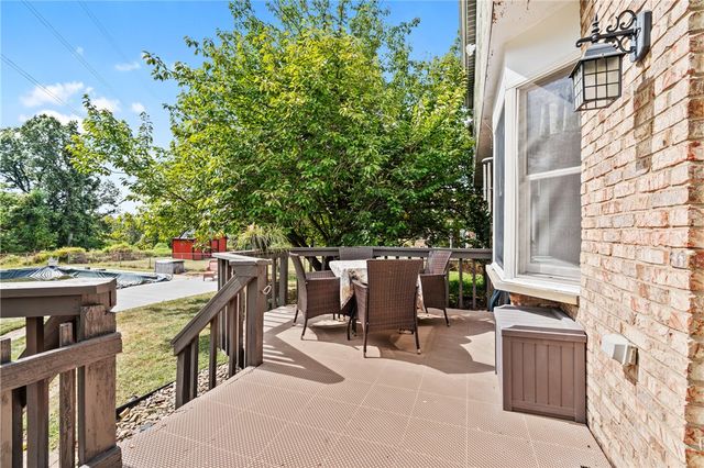 4045 Greenridge Dr, Penn Hills, PA 15147