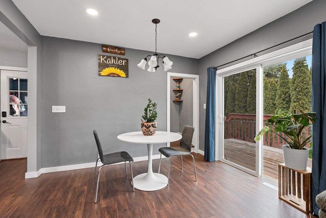 120 S TELULAH AVENUE, Appleton, WI 54915