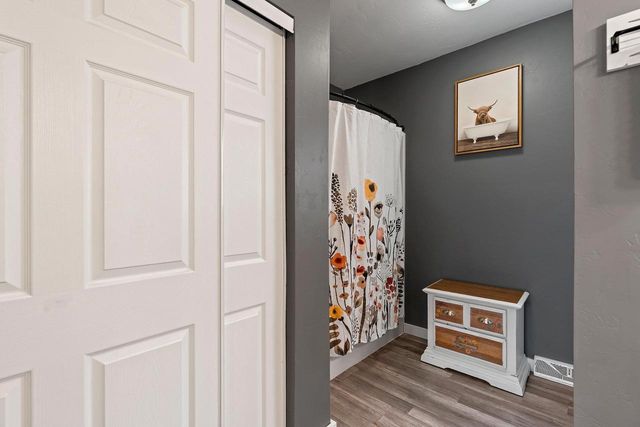 120 S TELULAH AVENUE, Appleton, WI 54915