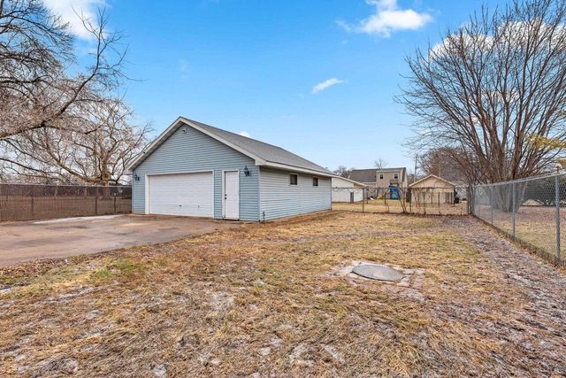 120 S TELULAH AVENUE, Appleton, WI 54915