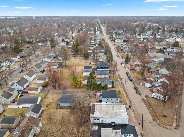 120 S TELULAH AVENUE, Appleton, WI 54915