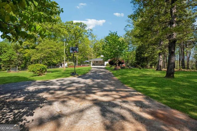 1155 Christian Circle SE, Conyers, GA 30013