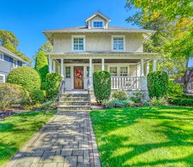 65 Lincoln Street, Melrose, MA 02176