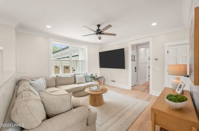 2102 Bay Street, Beaufort, SC 29902