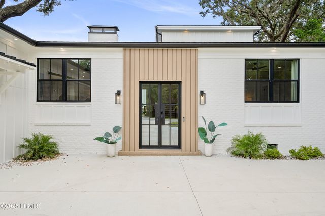 2102 Bay Street, Beaufort, SC 29902