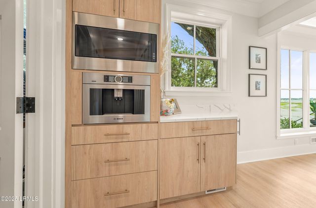 2102 Bay Street, Beaufort, SC 29902