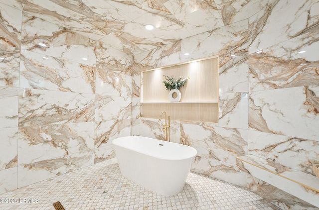 2102 Bay Street, Beaufort, SC 29902