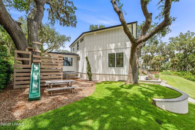 2102 Bay Street, Beaufort, SC 29902