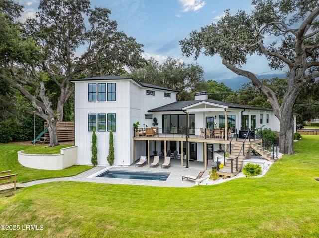 2102 Bay Street, Beaufort, SC 29902