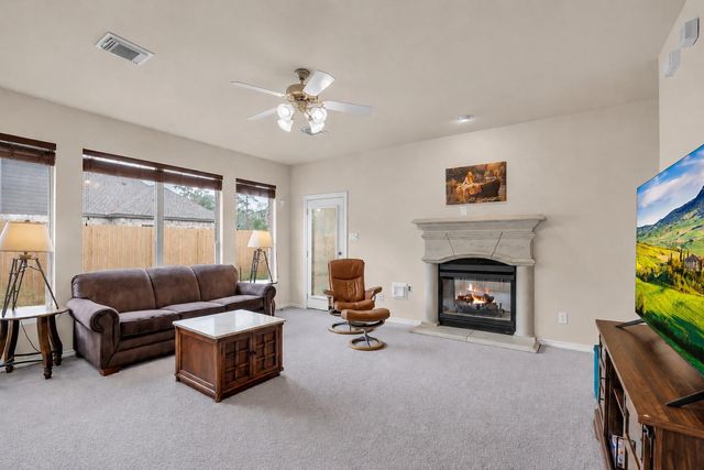629 Spring Forest Drive, Conroe, TX 77302