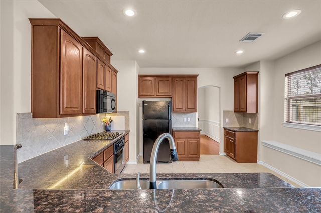 629 Spring Forest Drive, Conroe, TX 77302