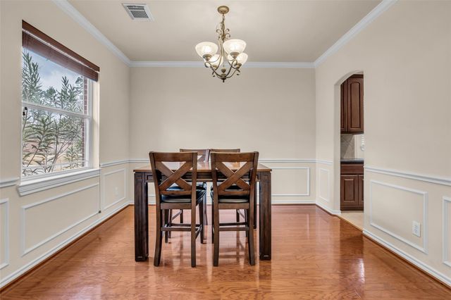 629 Spring Forest Drive, Conroe, TX 77302
