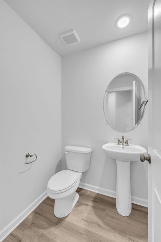 1107 Freeboard Aly, La Vergne, TN 37086
