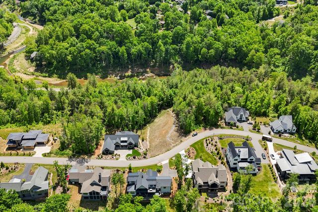 151 Riverbend Forest Drive, Asheville, NC 28805