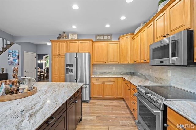 694 Pleasant Ridge Road, Fairview Heights, IL 62208