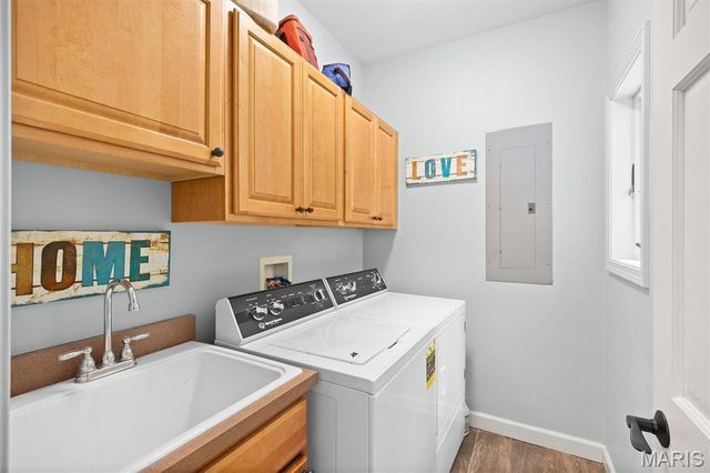 694 Pleasant Ridge Road, Fairview Heights, IL 62208