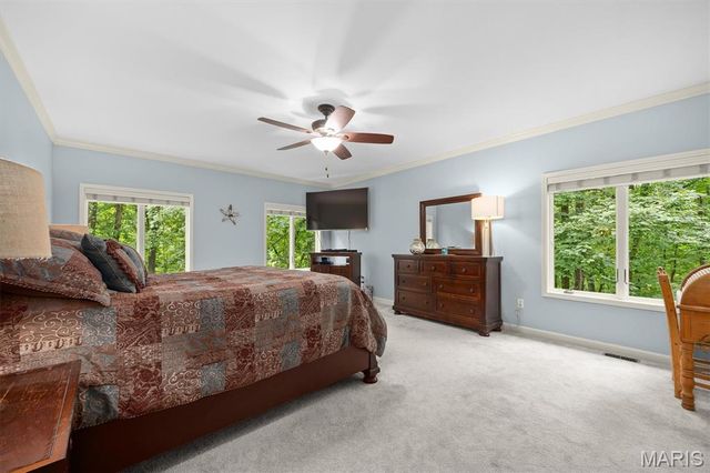 694 Pleasant Ridge Road, Fairview Heights, IL 62208