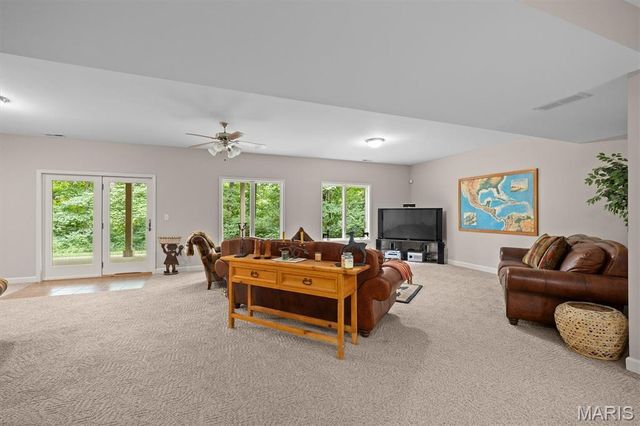 694 Pleasant Ridge Road, Fairview Heights, IL 62208